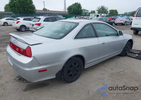 2002 Honda Accord 2.3 Ex from USA, damaged, VIN 1HGCG32782A016918